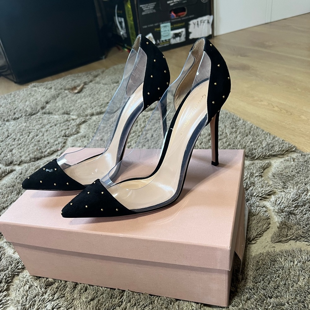 Gianvito Rossi pumps size 40.5